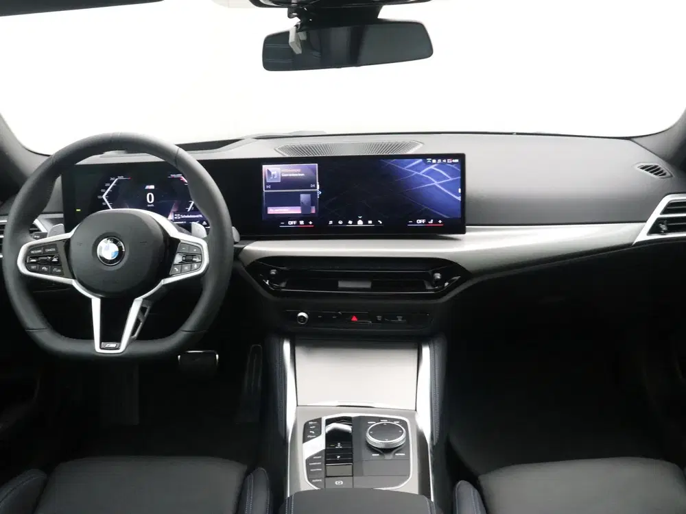 BMW 2-serie Coupé 230i M Sportpakket Pro uit 2026, foto 12