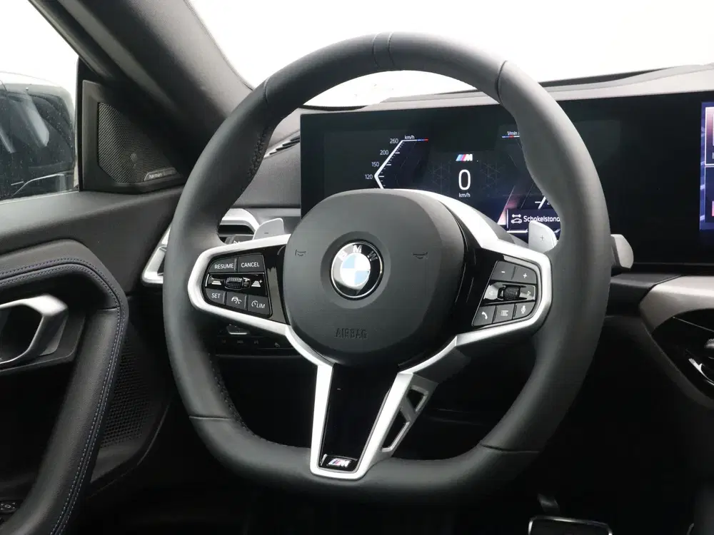 BMW 2-serie Coupé 230i M Sportpakket Pro uit 2026, foto 2