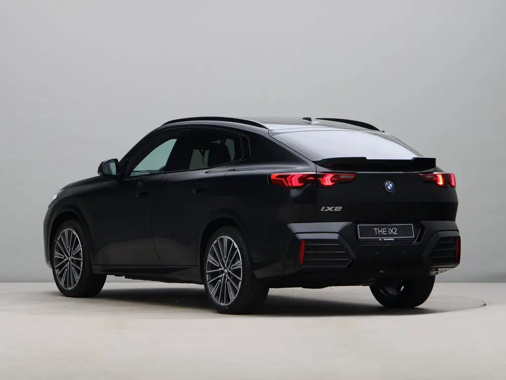 BMW iX2 xDrive30 67 kWh M Sport Edition (bj 2026 uit 2026, foto 11
