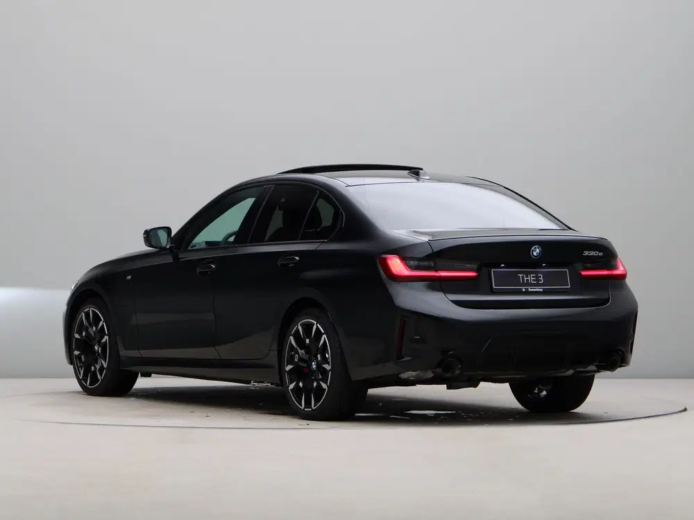 BMW 3-serie 330e Sedan M-Sport Pro (bj 2026 uit 2026, foto 11