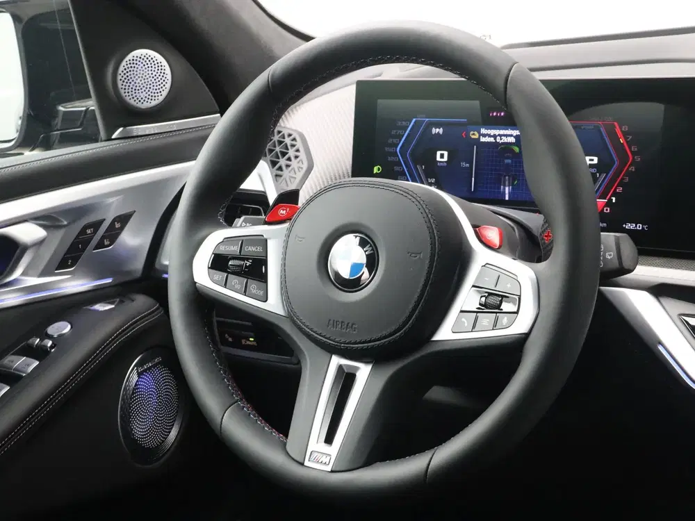 BMW XM PHEV 50e uit 2026, foto 2