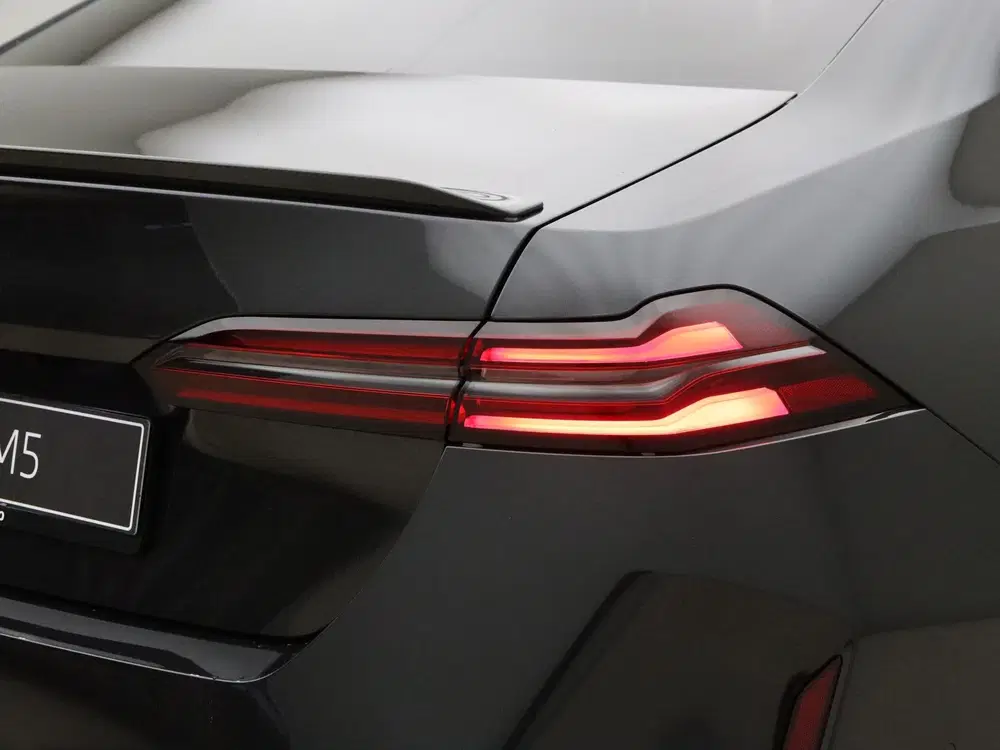 BMW M5 Sedan (bj 2026 uit 2026, foto 11