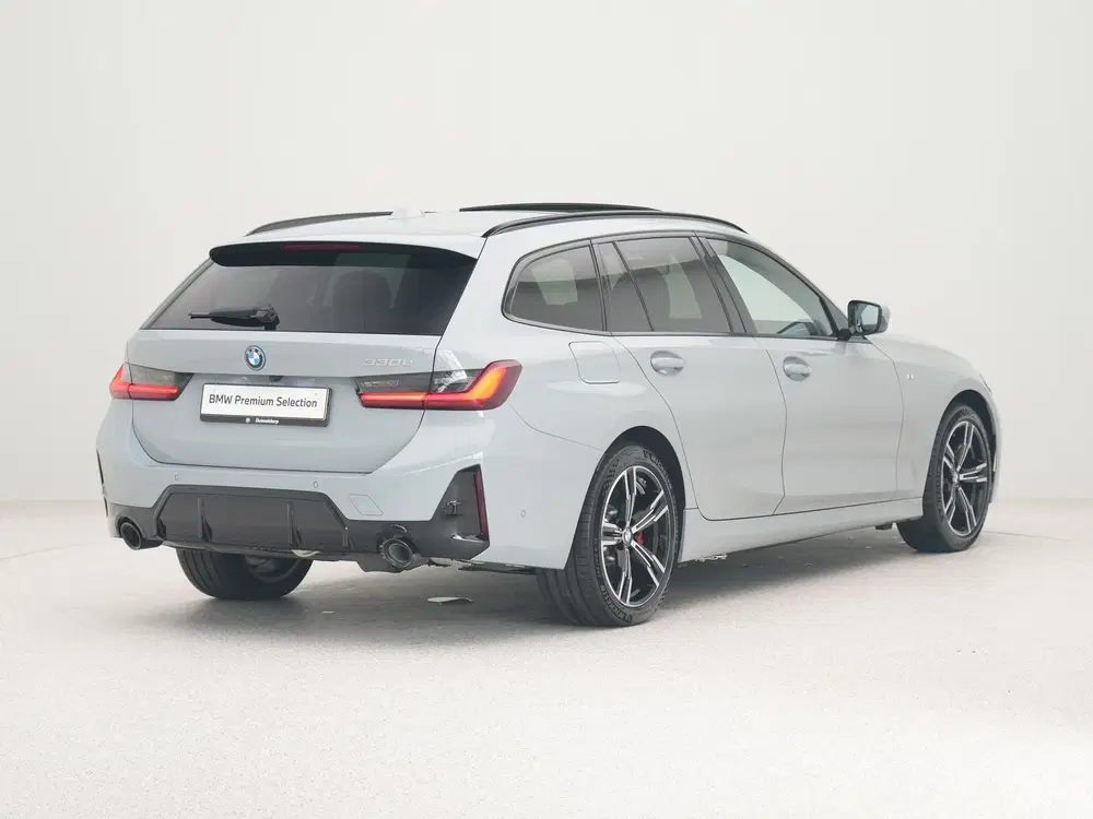 BMW 3-serie 330e Touring M-Sport Pro uit 2026, foto 10