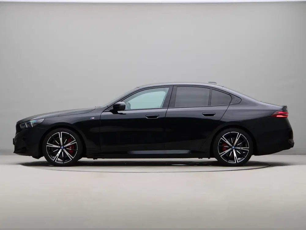 BMW i5 eDrive40 M Sport Pro uit 2025, foto 11