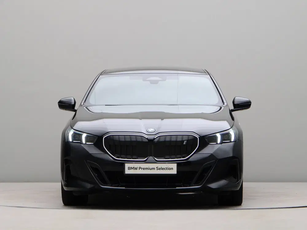 BMW i5 eDrive40 M Sport Pro uit 2025, foto 5
