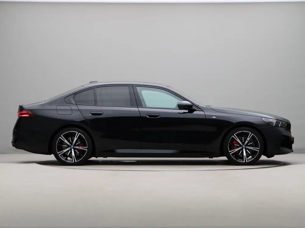 BMW i5 eDrive40 M Sport Pro uit 2025, foto 7
