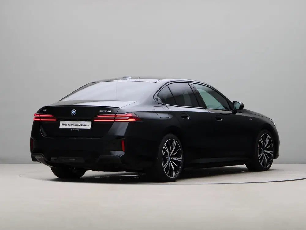BMW i5 eDrive40 M Sport Pro uit 2025, foto 8