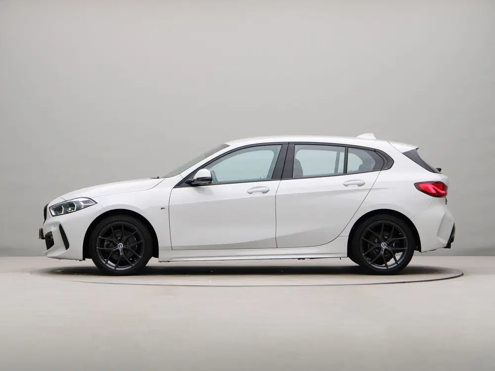 BMW 1-serie 118i M-Sport (bj 2022 uit 2022, foto 11