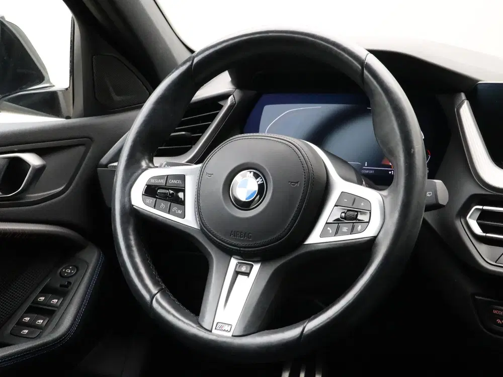 BMW 1-serie 118i M-Sport (bj 2022 uit 2022, foto 2