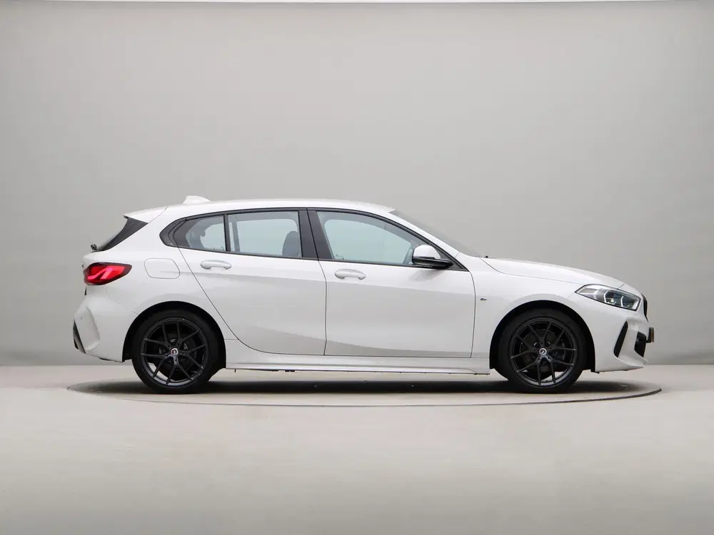BMW 1-serie 118i M-Sport (bj 2022 uit 2022, foto 7