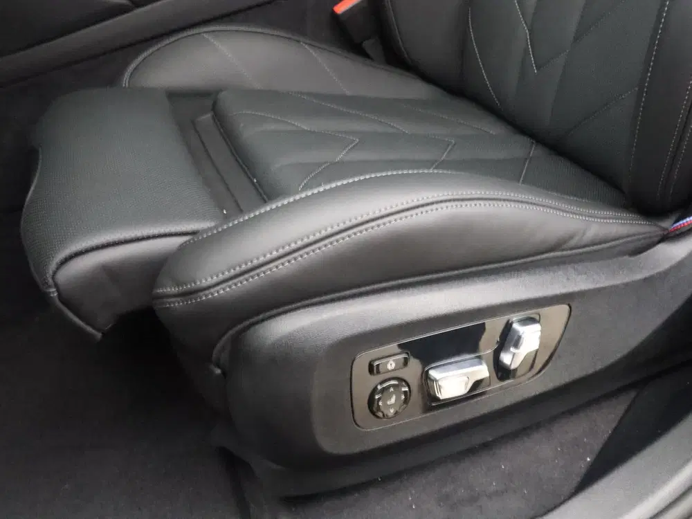 BMW XM PHEV 50e 30 kWh (bj 2026 uit 2026, foto 15