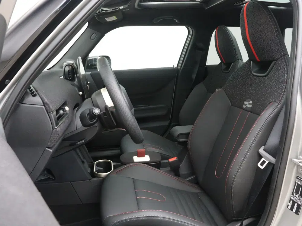 Mini John Cooper Works Cooper C John Cooper Works Pakket XL (bj 2 uit 2026, foto 5