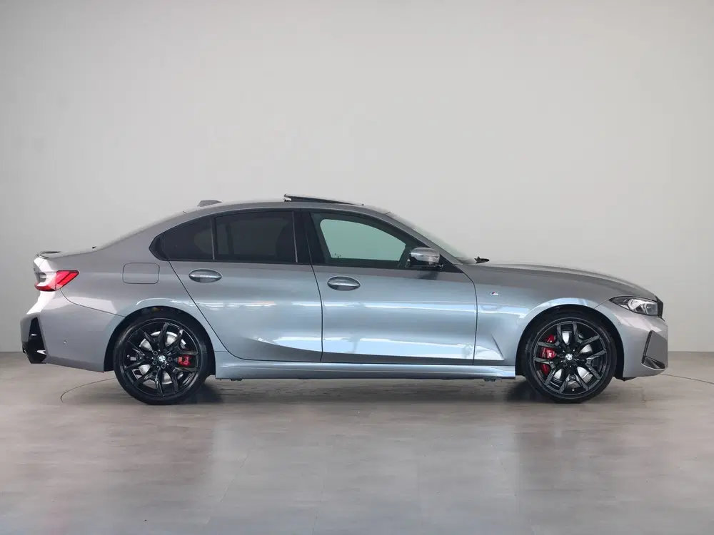 BMW 3-serie 320i Sedan M Sport Pro (bj 2026 uit 2026, foto 8