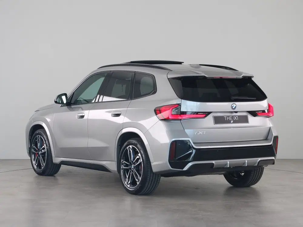 BMW iX1 eDrive20 67 kWh M Sport Edition Accu SoH 1 uit 2026, foto 13