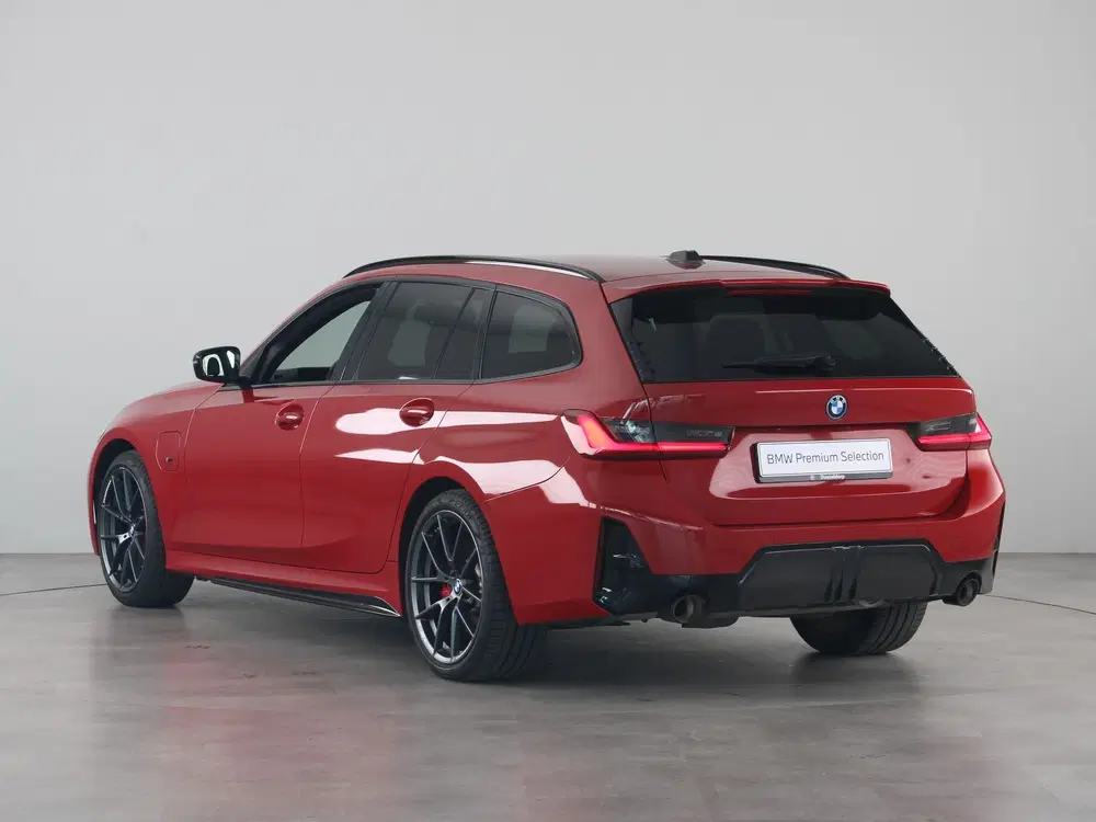 BMW 3-serie 320e Touring M-Sport Trekhaak uit 2023, foto 13