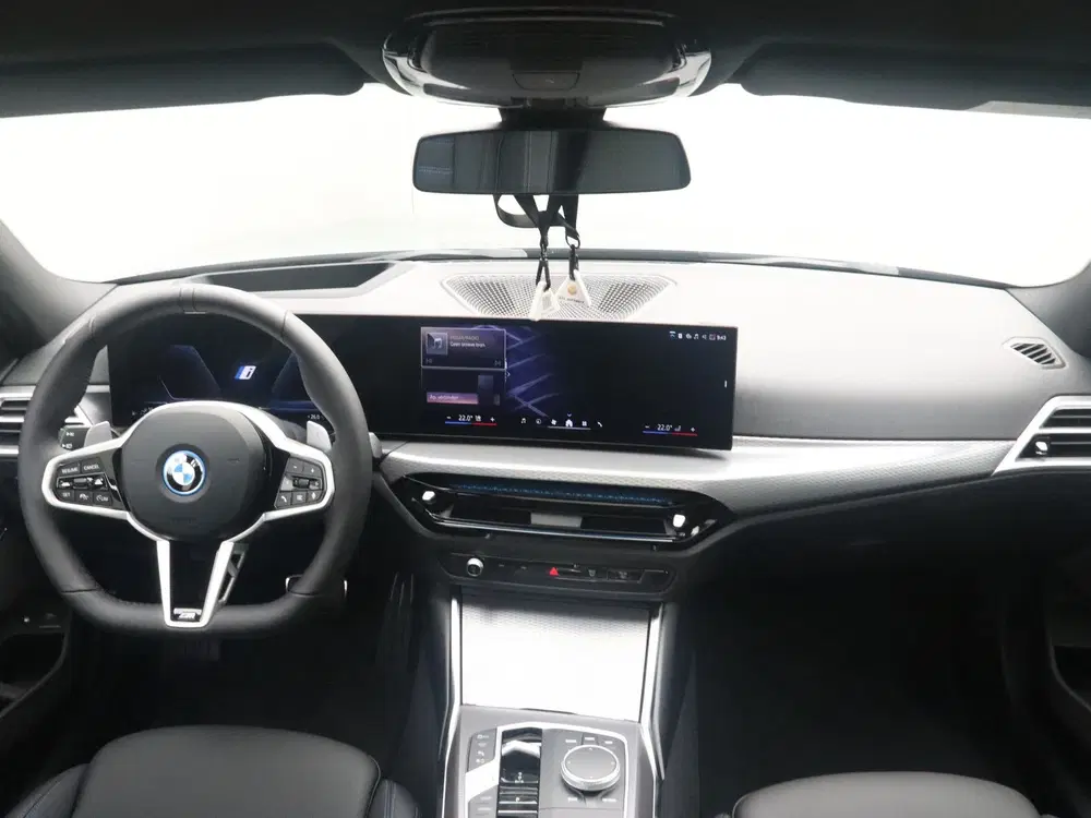 BMW 3-serie 330e Touring M-Sport Pro (bj 2026 uit 2026, foto 13