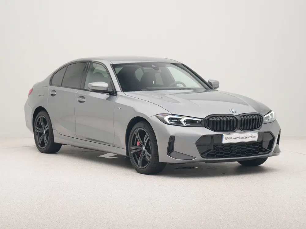 BMW 3-serie 330e Sedan M-Sport Pro uit 2025, foto 6