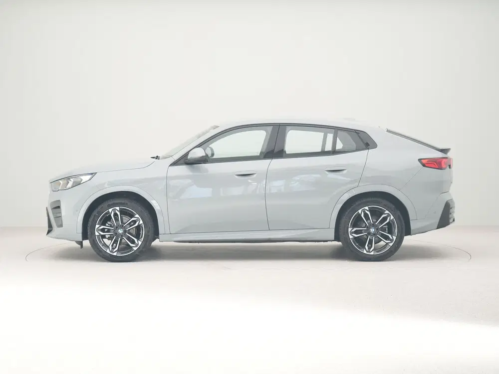 BMW iX2 eDrive20 M Sport Edition Accu conditie 100 uit 2025, foto 11