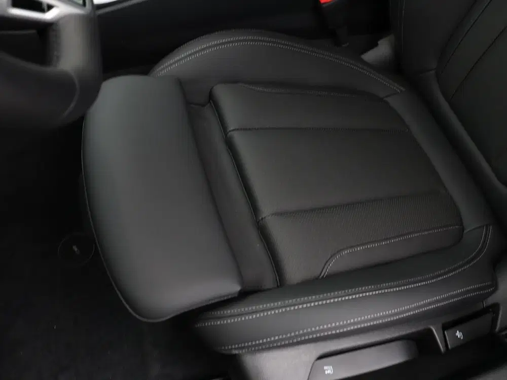 BMW i4 eDrive35 M Sport Pro Edition 70 kWh (bj 20 uit 2026, foto 14