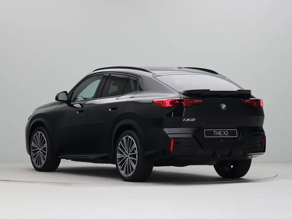 BMW iX2 eDrive20 67 kWh M Sport Edition (bj 2026 uit 2026, foto 10