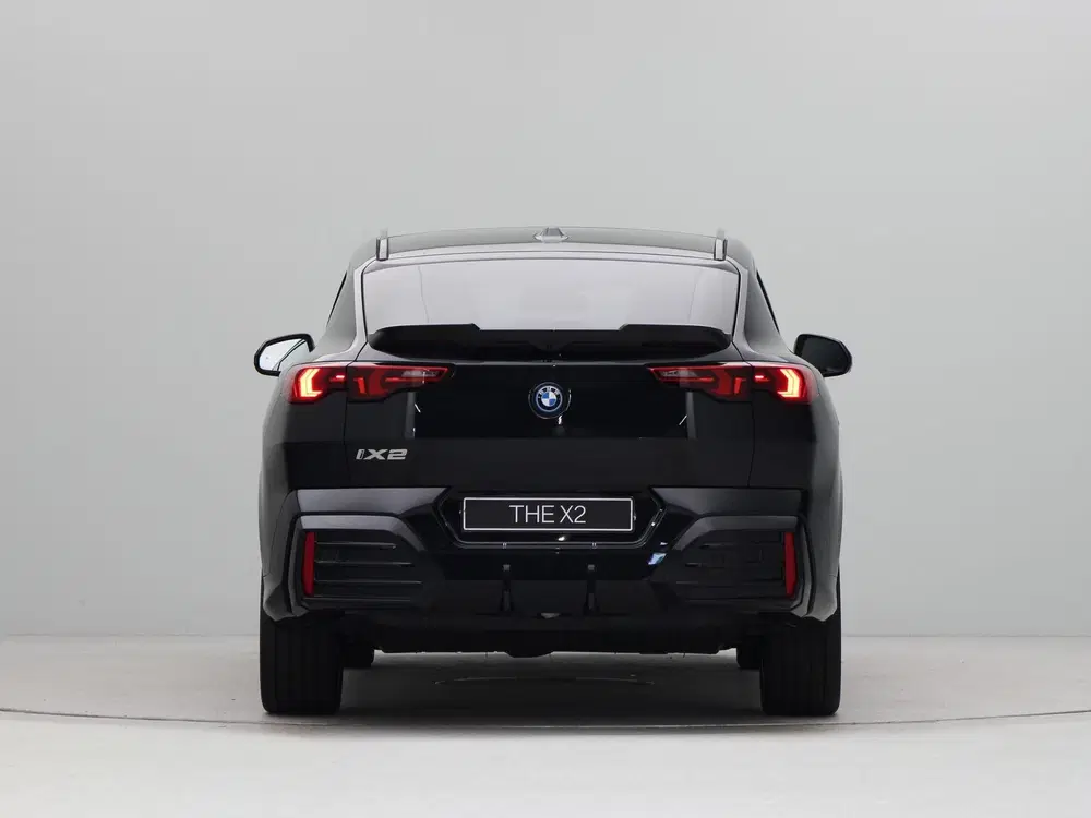 BMW iX2 eDrive20 67 kWh M Sport Edition (bj 2026 uit 2026, foto 9
