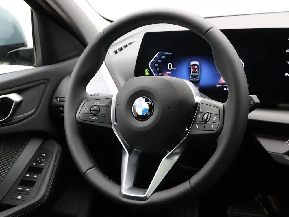 BMW 1-serie 120 Panoramadak (bj 2026 uit 2026, foto 2