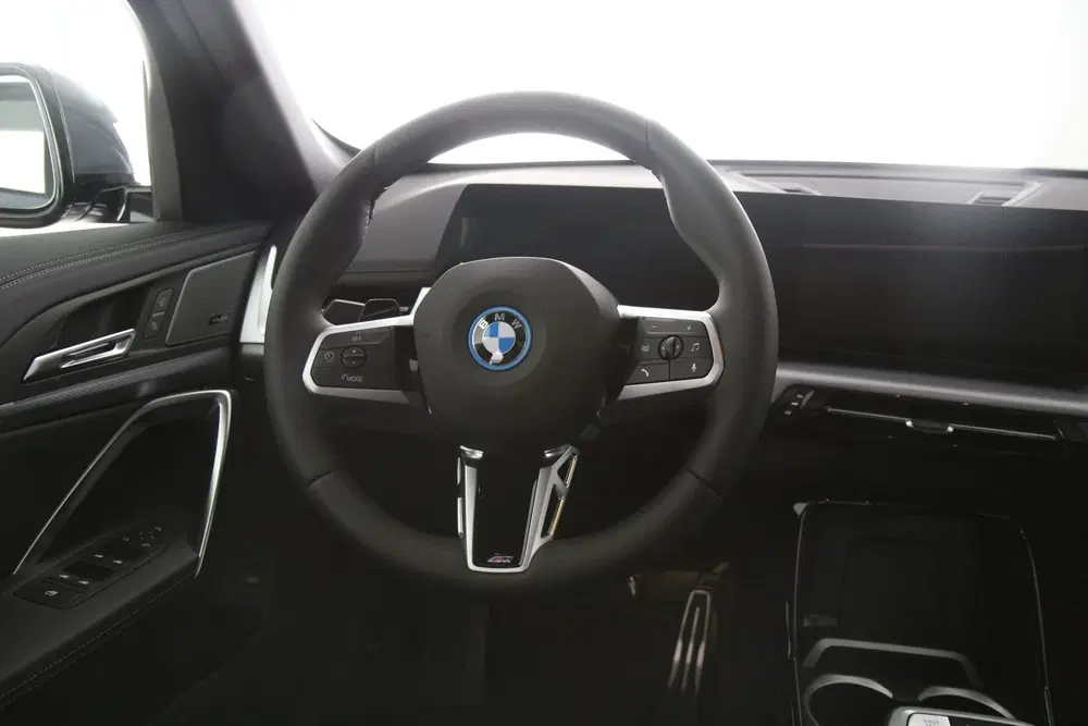 BMW iX1 eDrive20 67 kWh M-Sport Pro (bj 2026 uit 2026, foto 2