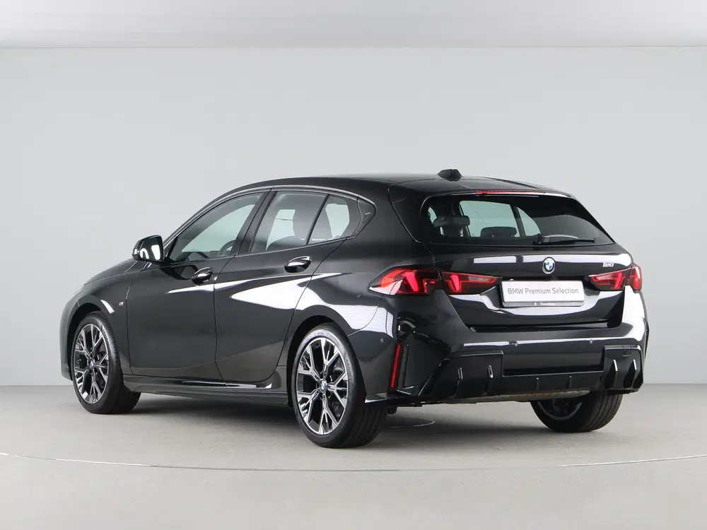 BMW 1-serie 120 M-Sport (bj 2025 uit 2025, foto 11