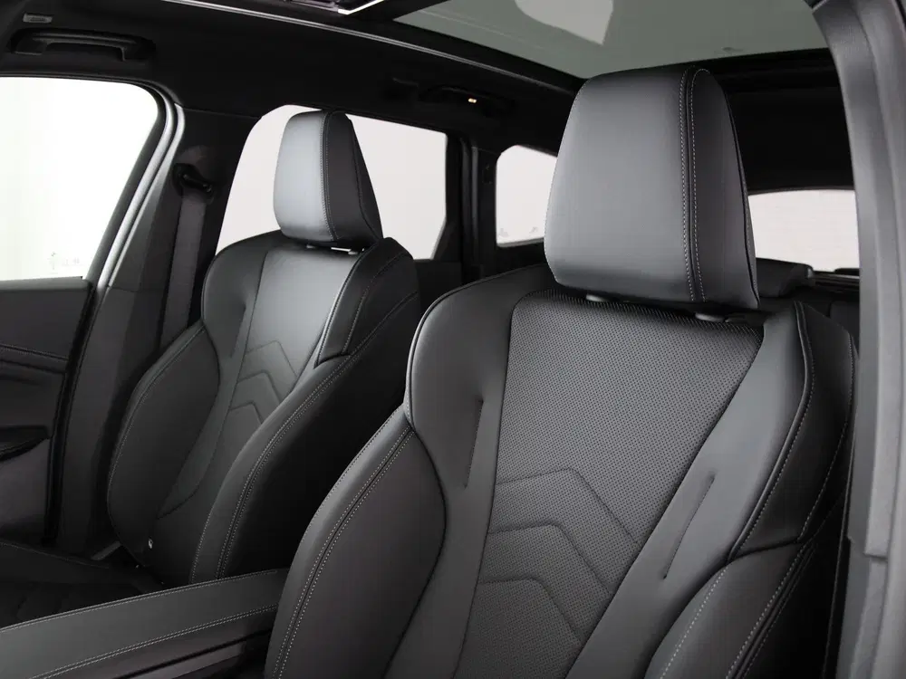 BMW iX1 eDrive20 67 kWh M Sport Edition (bj 2026 uit 2026, foto 5