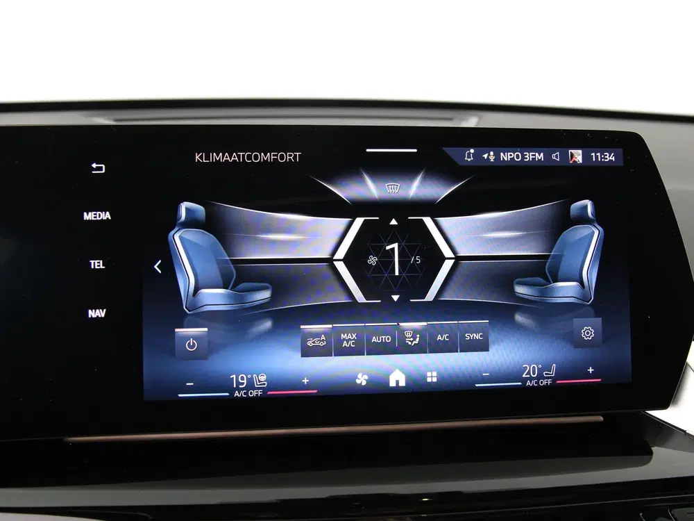 BMW iX1 eDrive20 67 kWh M Sport Edition (bj 2026 uit 2026, foto 14