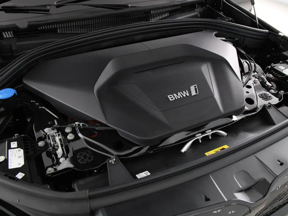 BMW iX1 eDrive20 67 kWh M Sport Edition (bj 2026 uit 2026, foto 4
