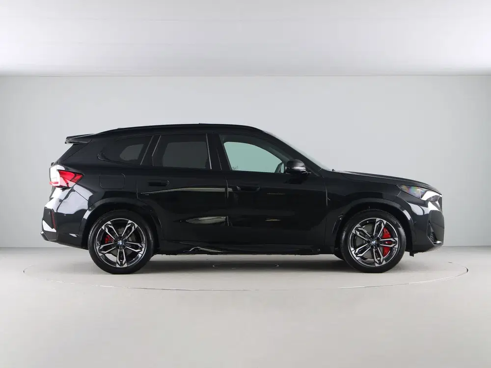BMW iX1 eDrive20 67 kWh M Sport Edition (bj 2026 uit 2026, foto 8