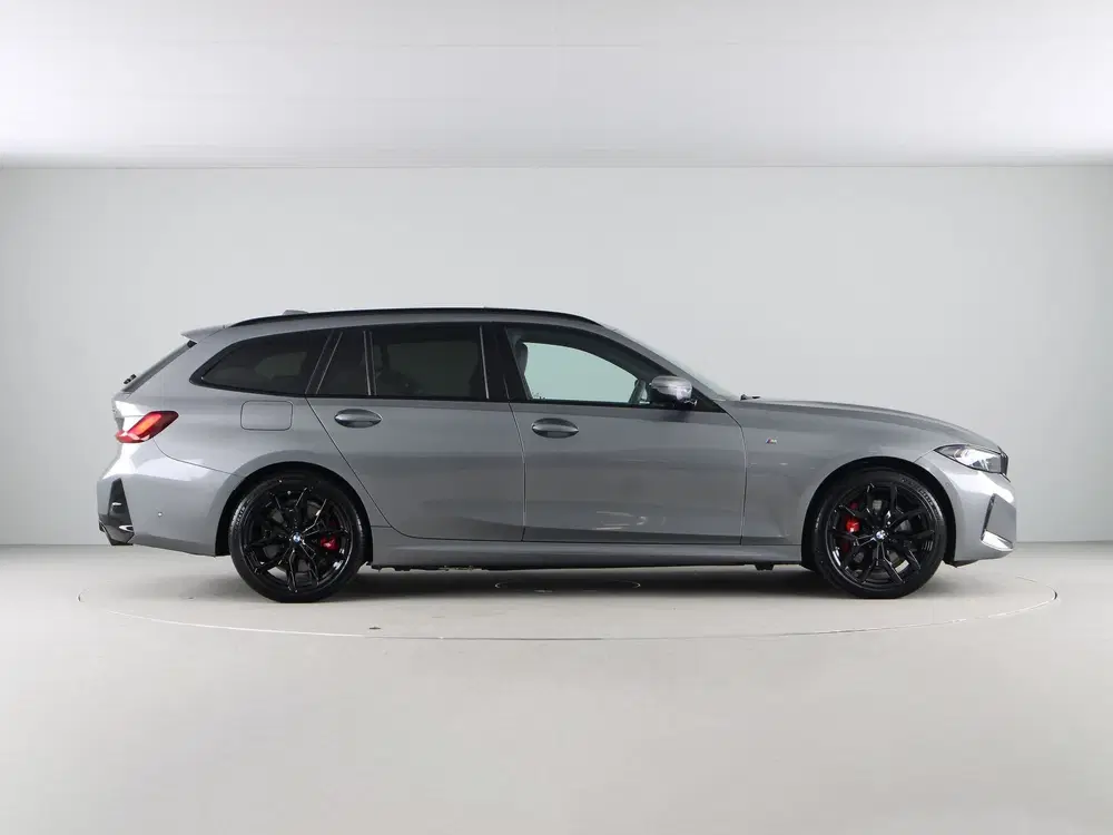 BMW 3-serie 330e Touring xDrive M-Sport Pro (bj 2025) uit 2025, foto 8