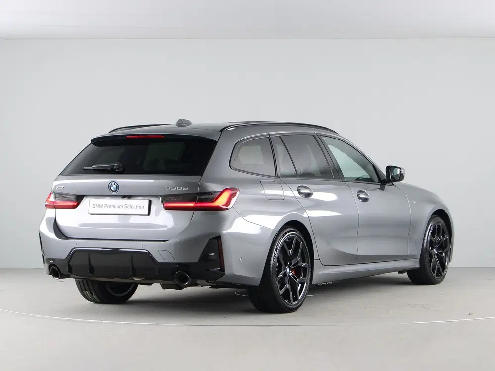 BMW 3-serie 330e Touring xDrive M-Sport Pro (bj 2025) uit 2025, foto 9