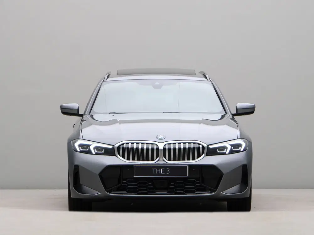 BMW 3-serie 330e Touring M Sport uit 2026, foto 6