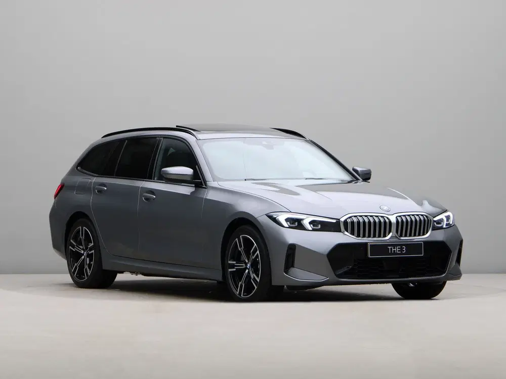 BMW 3-serie 330e Touring M Sport uit 2026, foto 7