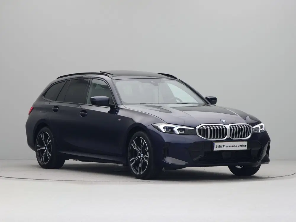 BMW 3-serie 330e Touring M Sport uit 2026, foto 7