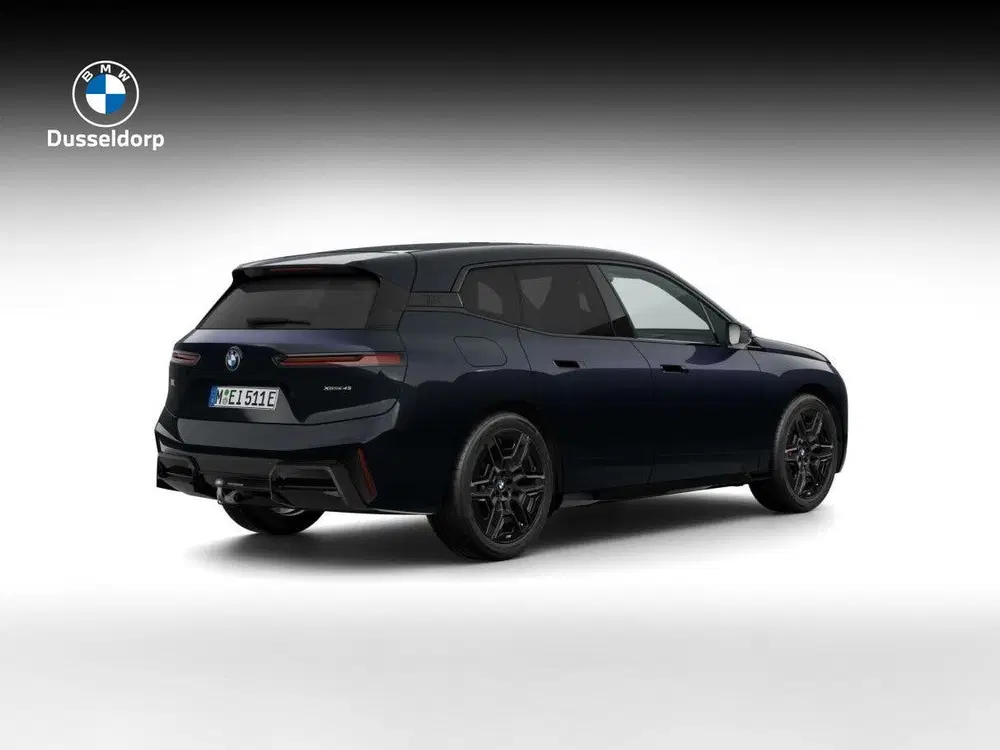 BMW iX xDrive45 101 kWh M Sport Pro uit 2026, foto 2