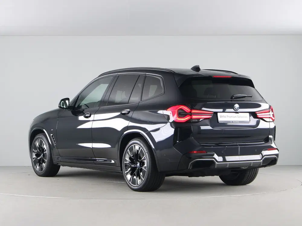 BMW iX3 High Executive 80 kWh M-Sport Accu conditi uit 2024, foto 11