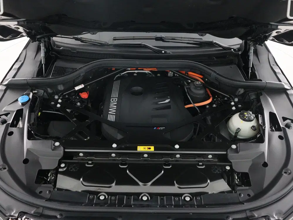 BMW XM PHEV 50e 30 kWh SoH 100% uit 2025, foto 6