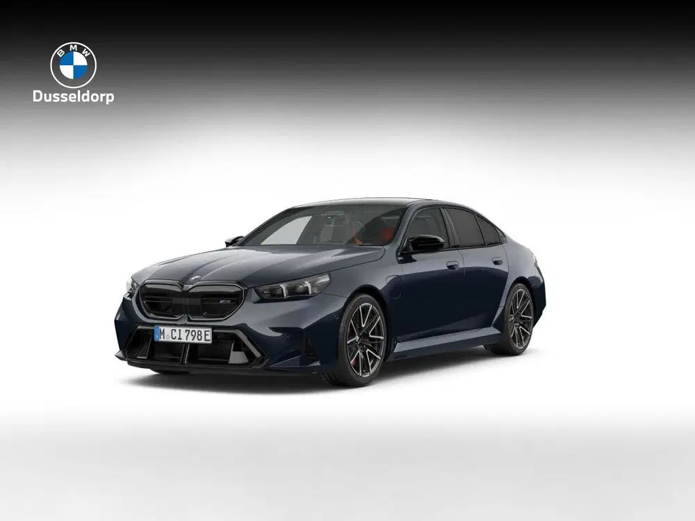 BMW M5 Sedan Comfort Pakket uit 2026
