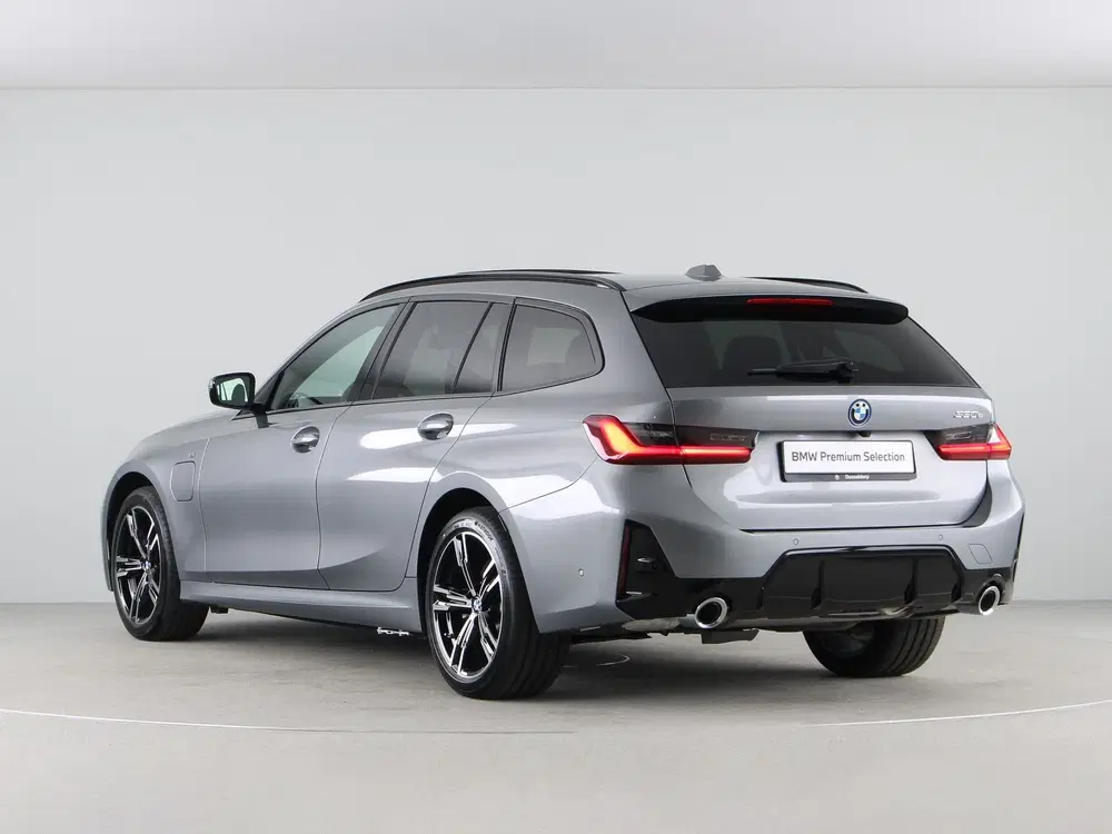 BMW 3-serie 330e Touring M-Sport (bj 2025 uit 2025, foto 11