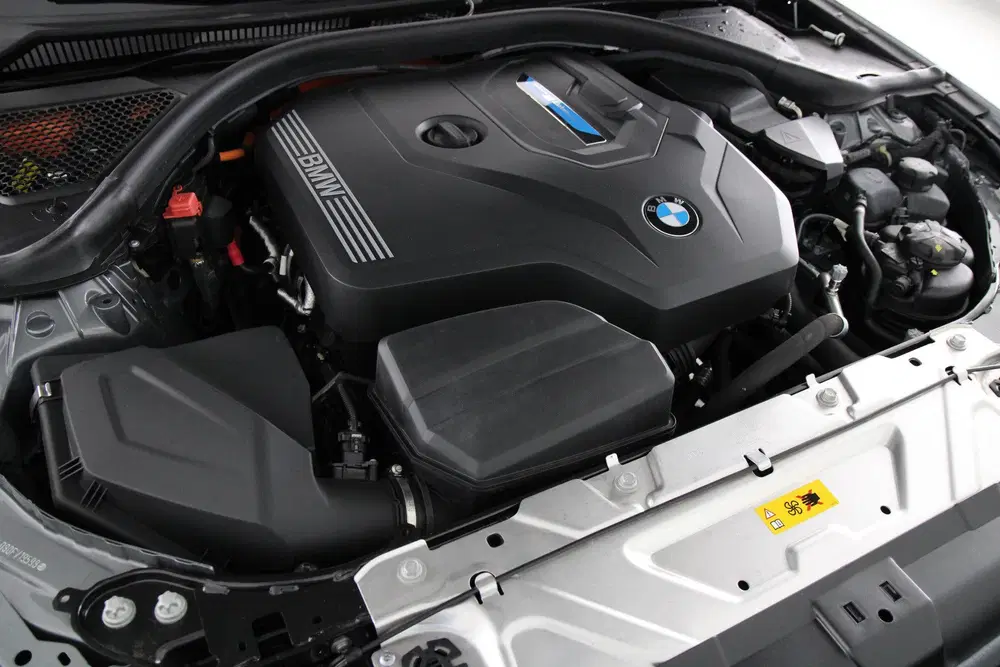 BMW 3-serie 330e Touring M-Sport (bj 2025 uit 2025, foto 4