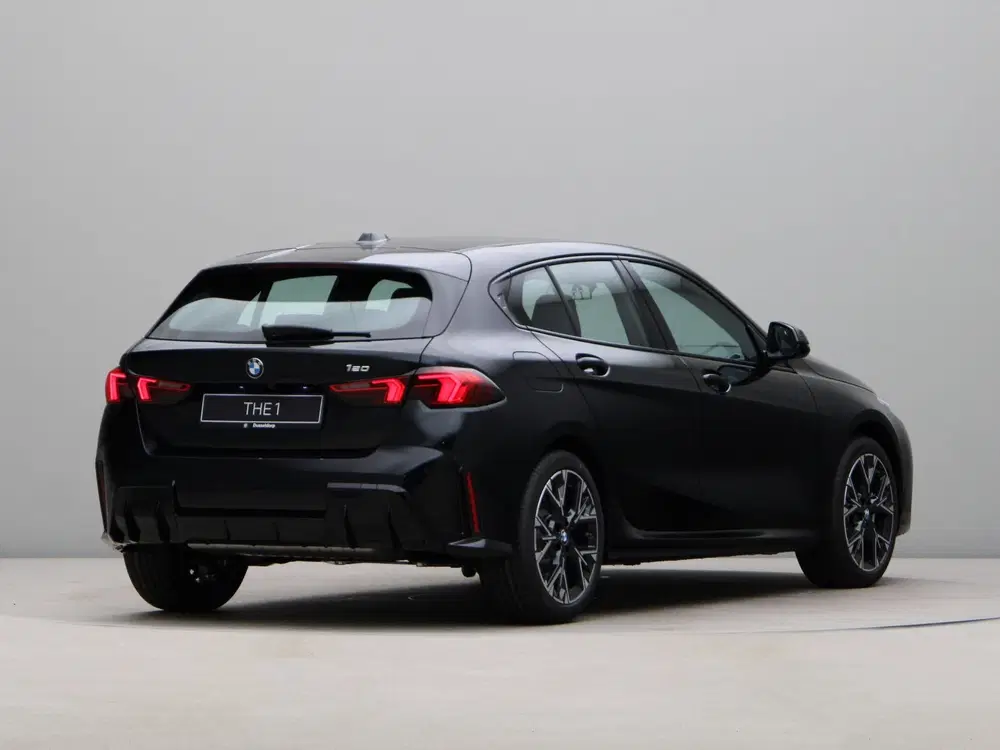 BMW 1-serie 120 M Sport (bj 2026 uit 2026, foto 9