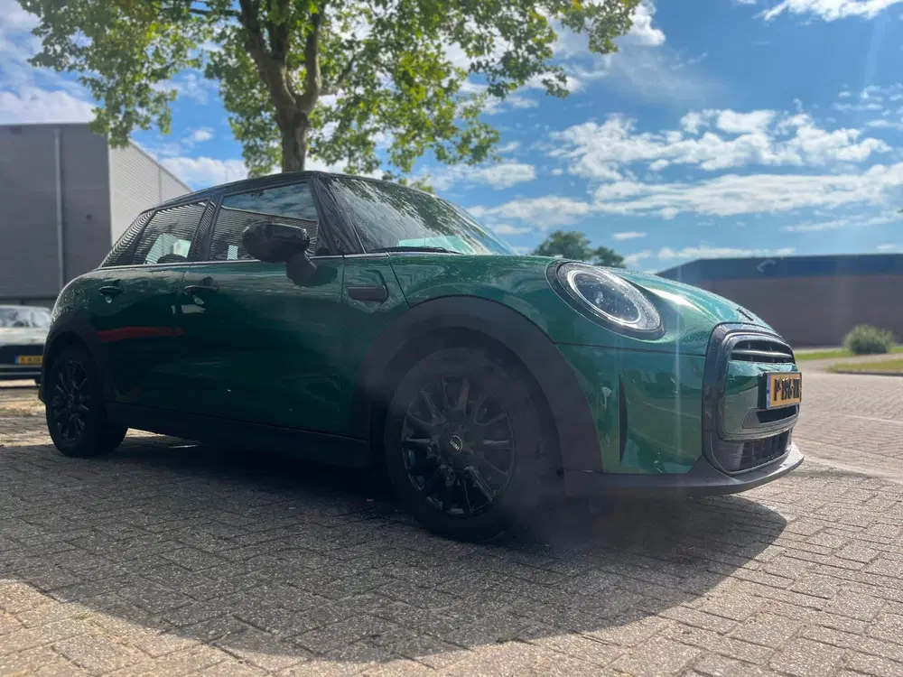 Mini Cooper 1.5 Cooper Business Edition *NW APK* AUTOM uit 2022, foto 14