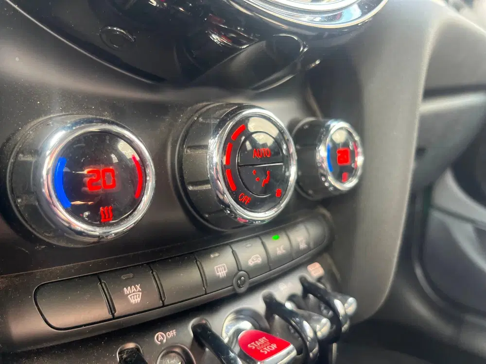 Mini Cooper 1.5 Cooper Business Edition *NW APK* AUTOM uit 2022, foto 7