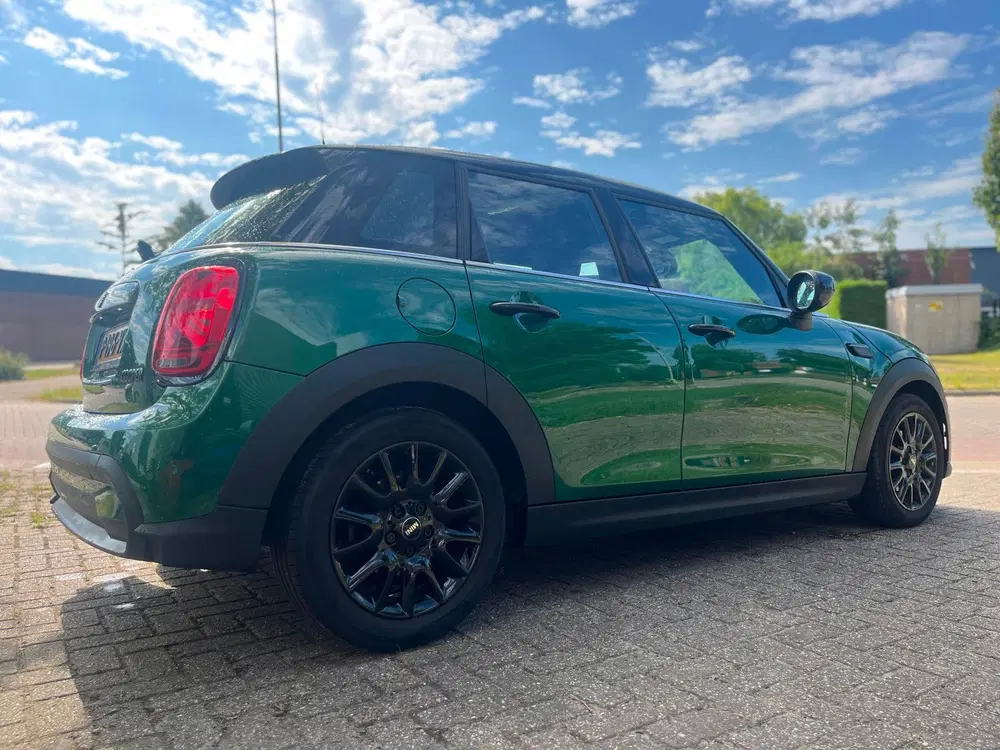 Mini Cooper 1.5 Cooper Business Edition *NW APK* AUTOM uit 2022, foto 9