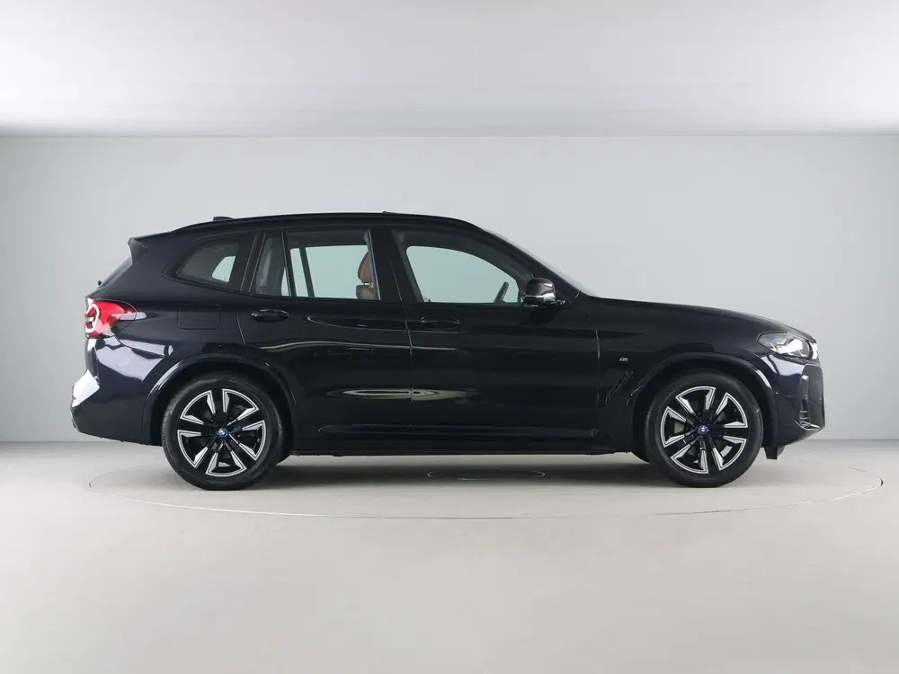 BMW iX3 80 kWh Executive M Sport (bj 2022 uit 2022, foto 8