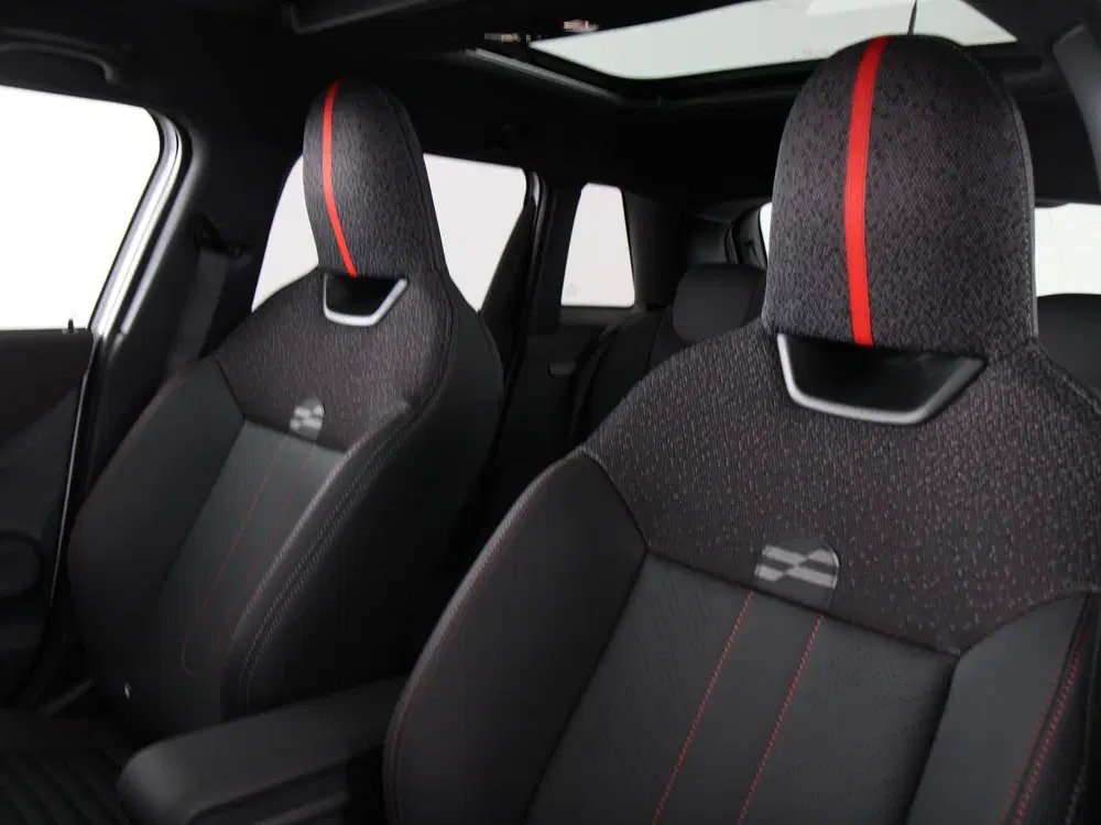 Mini John Cooper Works Cooper S John Cooper Works Pakket XL (bj 2 uit 2026, foto 6