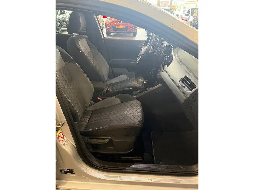 Volkswagen Taigo 1.0 TSI R-Line CAP-PLAY uit 2024, foto 15